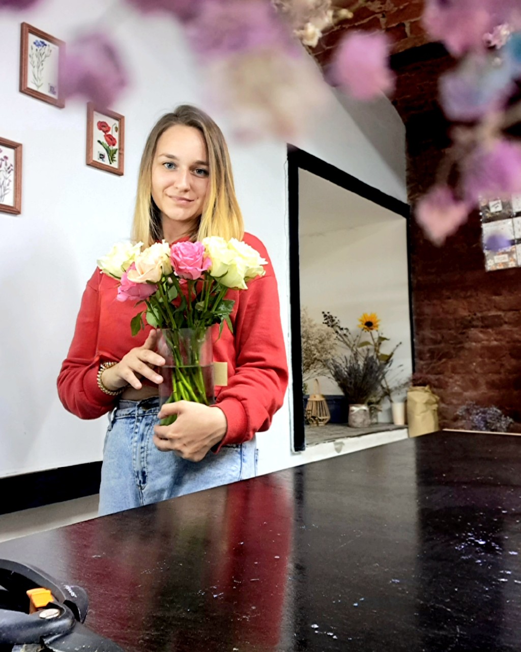 Homak in LOOKY. . На работе в выходные...