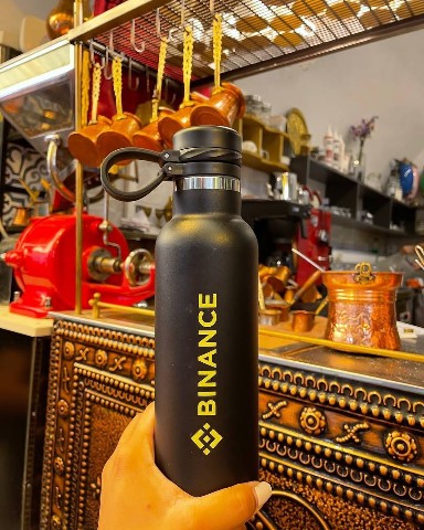 Binance в LOOKY. . No need for a cup, I...