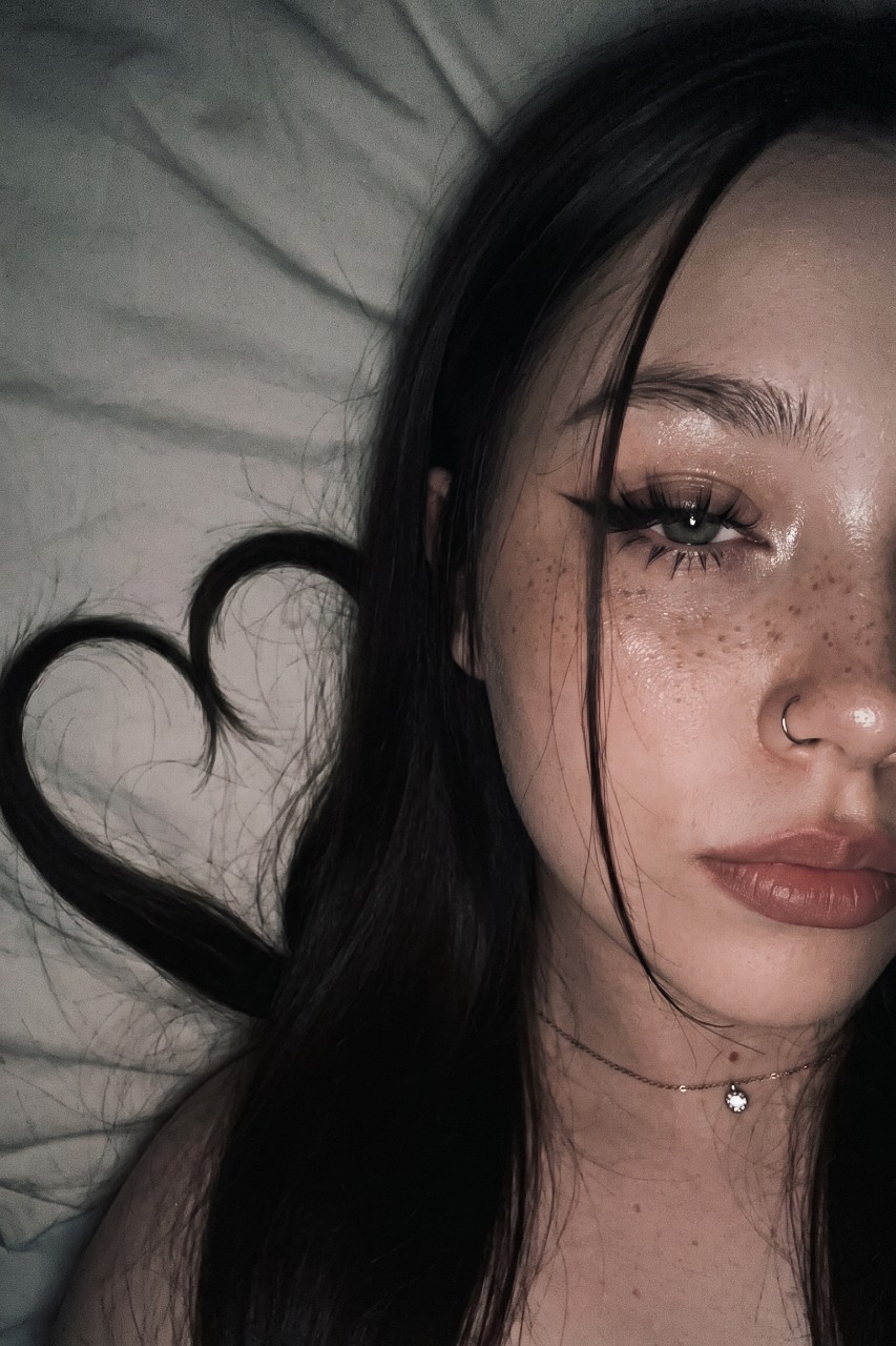 Aelika_.