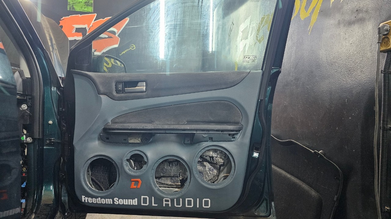 Ford Focus II
[#автозвук](автозвук) [#freedomsound](freedomsound) 