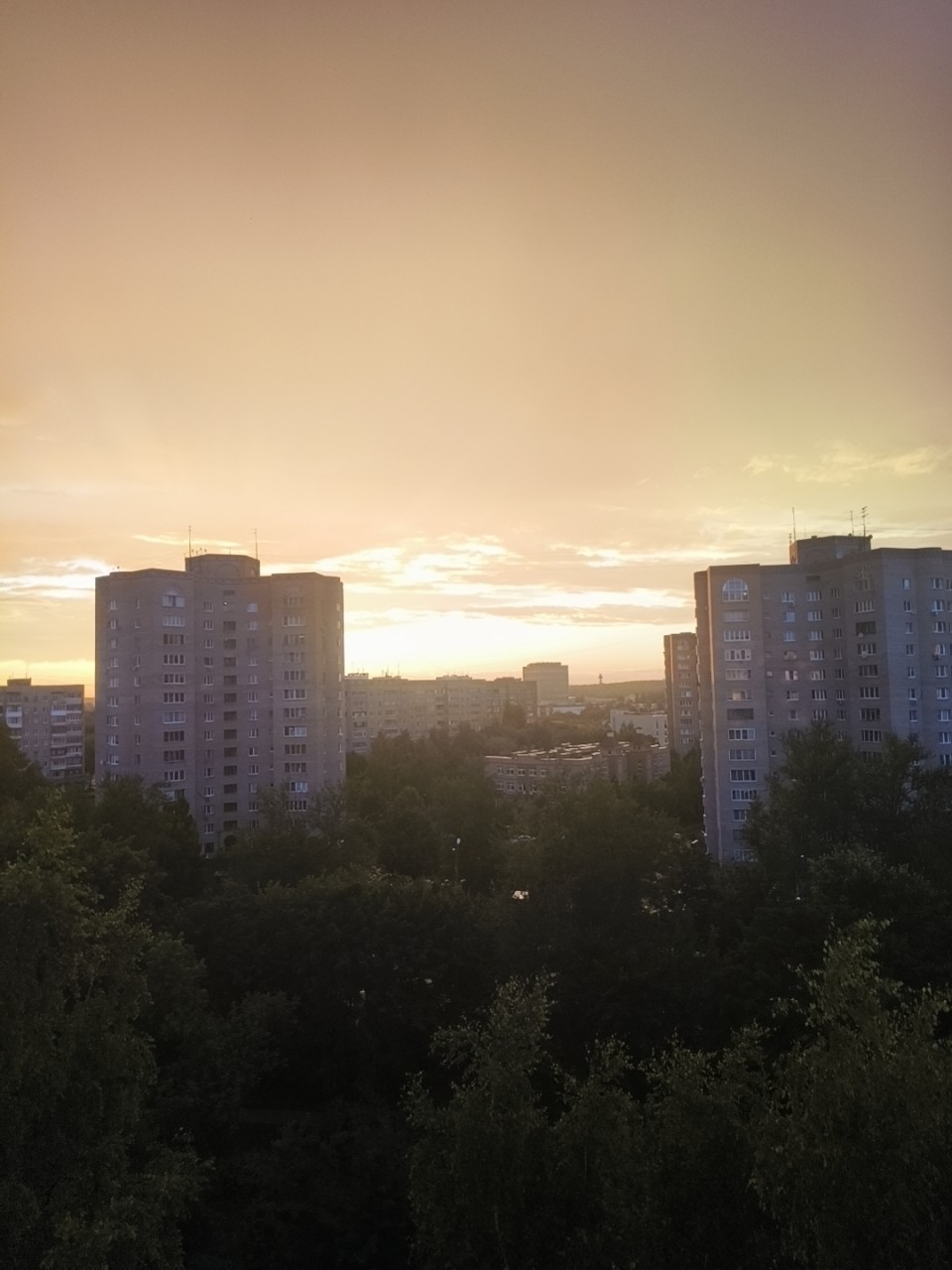 Полярный Пёсик в LOOKY — Закат 
[#закат ](закат)
