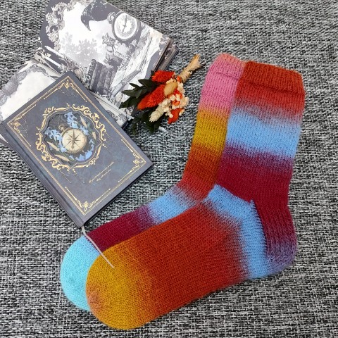 Irina_kabo_knits в LOOKY. . Яркие носочки