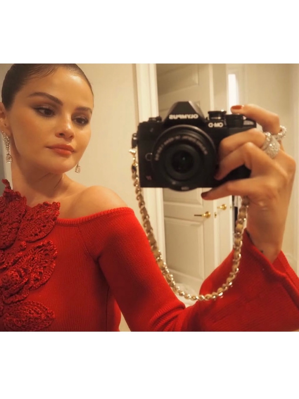Selena Gomez в LOOKY — фото 4