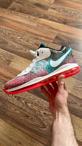 lvovich86 в LOOKY. . NIKE LEBRON 8 V/2 LO...