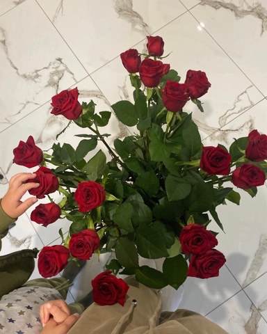 Looky_1680380538944 в LOOKY. . 4 года Я жена