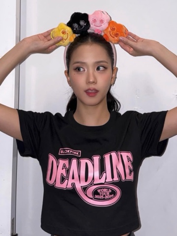 JISOO в LOOKY. . Jakarta