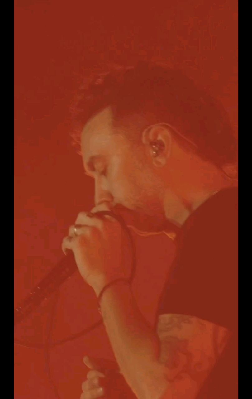 saberovpunk в LOOKY. . "Rise Against",
"Ana...