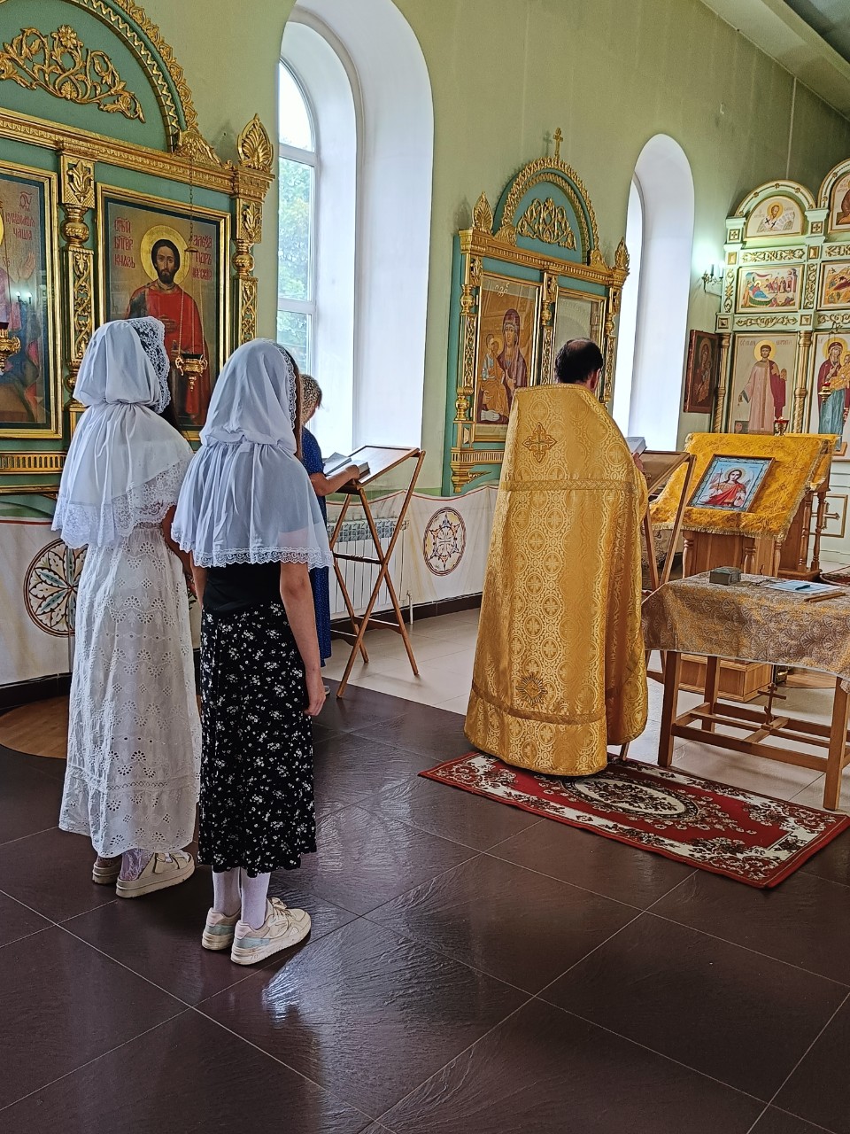 Таинство крещения в храме Святой Троицы с. Оринино Моргаушского района.  Теперь у меня есть крёстная дочь с нареченным именем Иулиания.