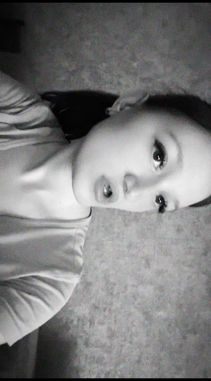  в LOOKY — [#она ](она)❤️