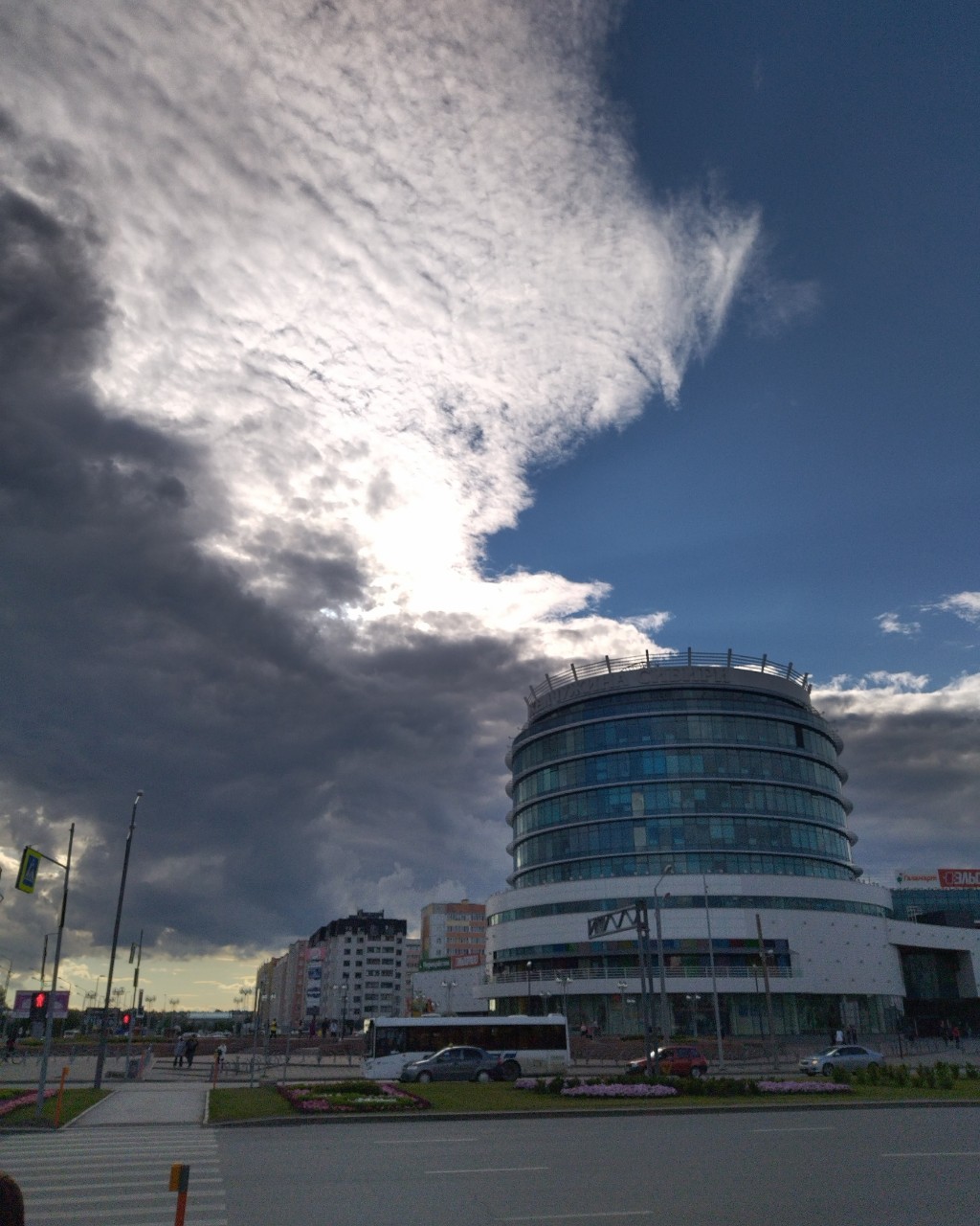 [#redmi9t](redmi9t) [#небо](небо) [#облака](облака) [#skyporn](skyporn) [#cloudporn](cloudporn) 