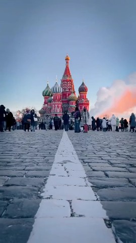 Zolotayacheshuya в LOOKY. . С праздником!
