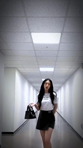 Рука черен в LOOKY. . [#kpop](kpop) [#р_е_...