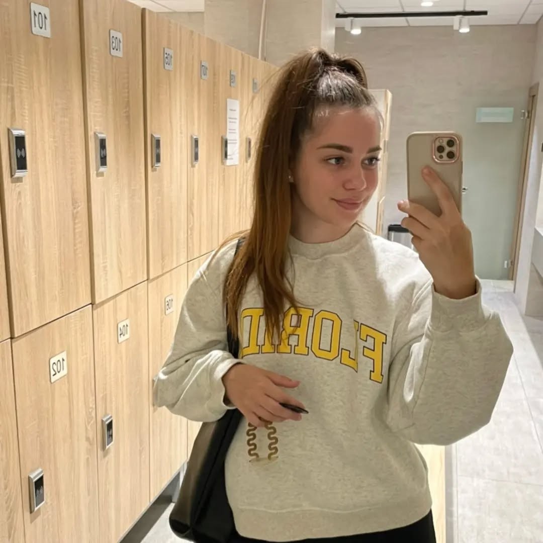 vika__vs__ в LOOKY — 🧋🤎