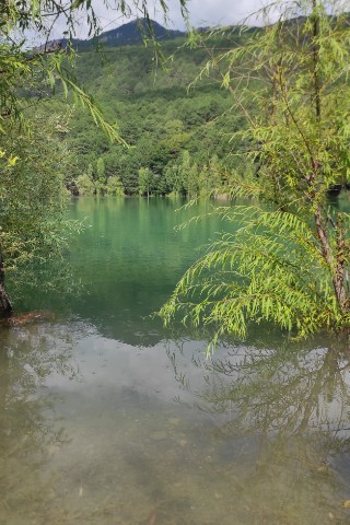 Нива Крым в LOOKY. #крым,#природа,#горы. Бирюзовое озеро прек...