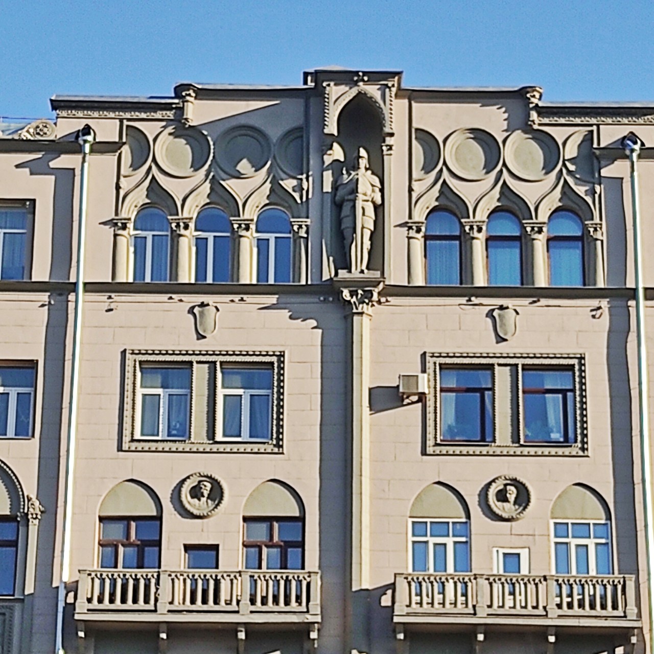 Semelka в LOOKY — фото 2