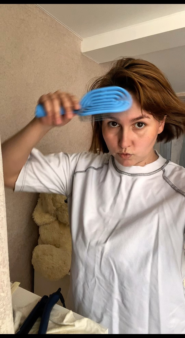 kris.moms.life в LOOKY. . Делаю волны на каре ...