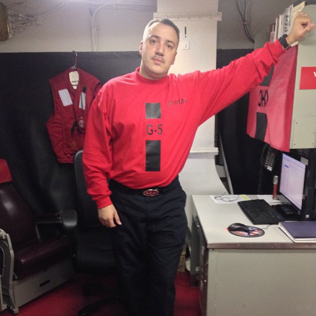 Francis in LOOKY. . At work 😀