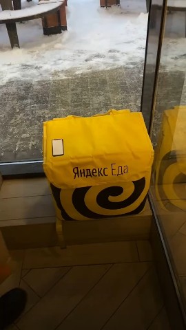 Looky_177005397148814 в LOOKY. . Работа Яндекс.Еда ту...