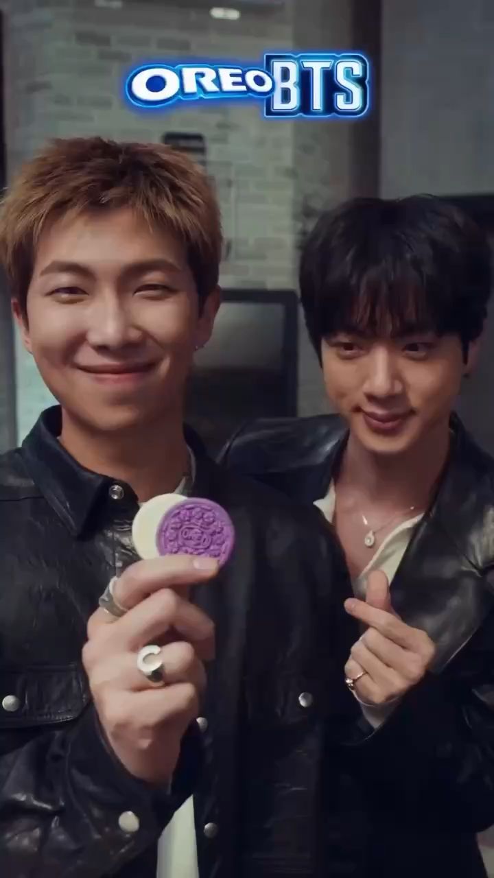 BTS 7 NEWS in LOOKY. . 🍪 BTS × Oreo Thaila...