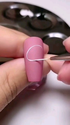 nailone.artista in LOOKY. . 
