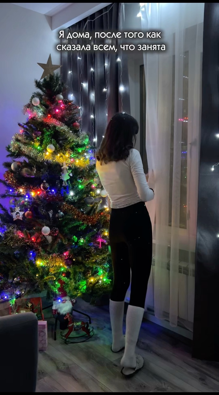 olya.venger в LOOKY. . [#loneliness ](lonel...
