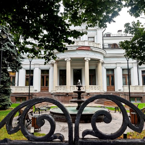 Semelka в LOOKY. #прогулкипоМоскве,#особняк,#особнякМорозовой,#смоленскийпереулок,#архитектор,#Резанов,#Мазырин. Особняк Маргариты Ки...