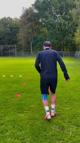 Alekseiv JR в LOOKY. #football,#футболист,#soccer. «Football Training �...