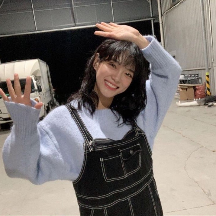 Kim sejeong в LOOKY — https://www.instagram.com/clean_0828/?hl=en