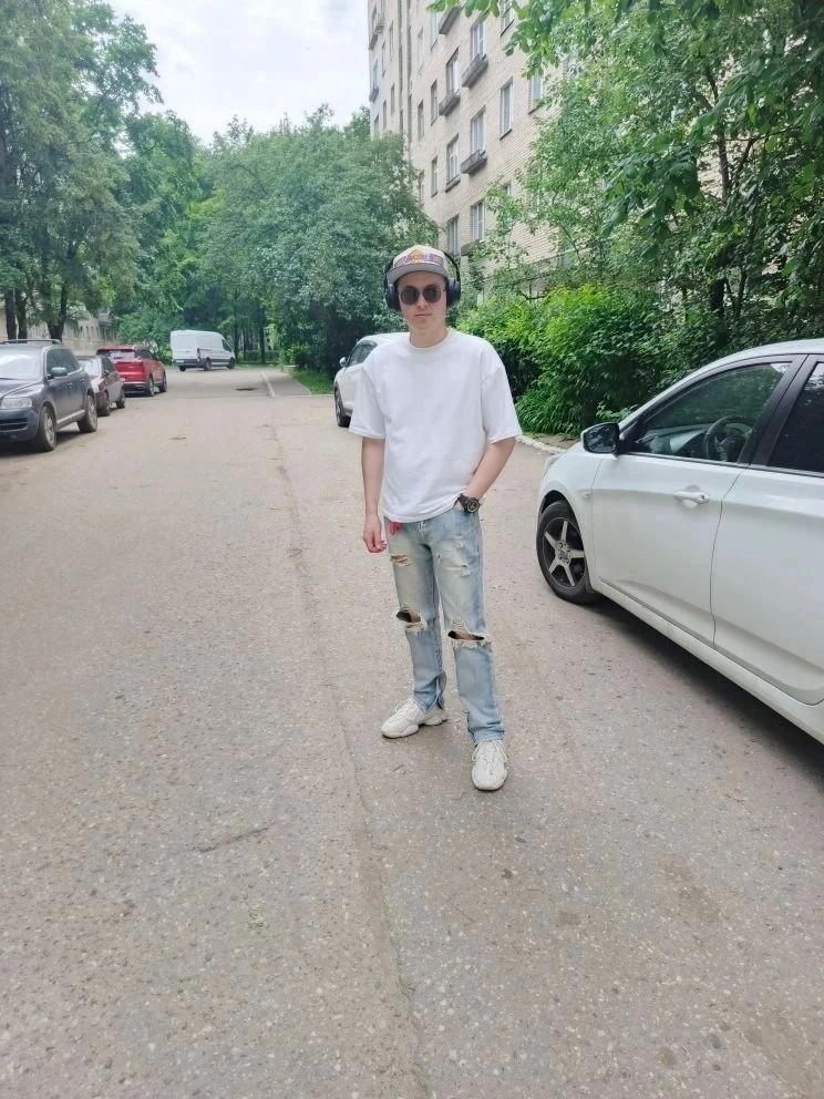 Шахрух в LOOKY — публикация