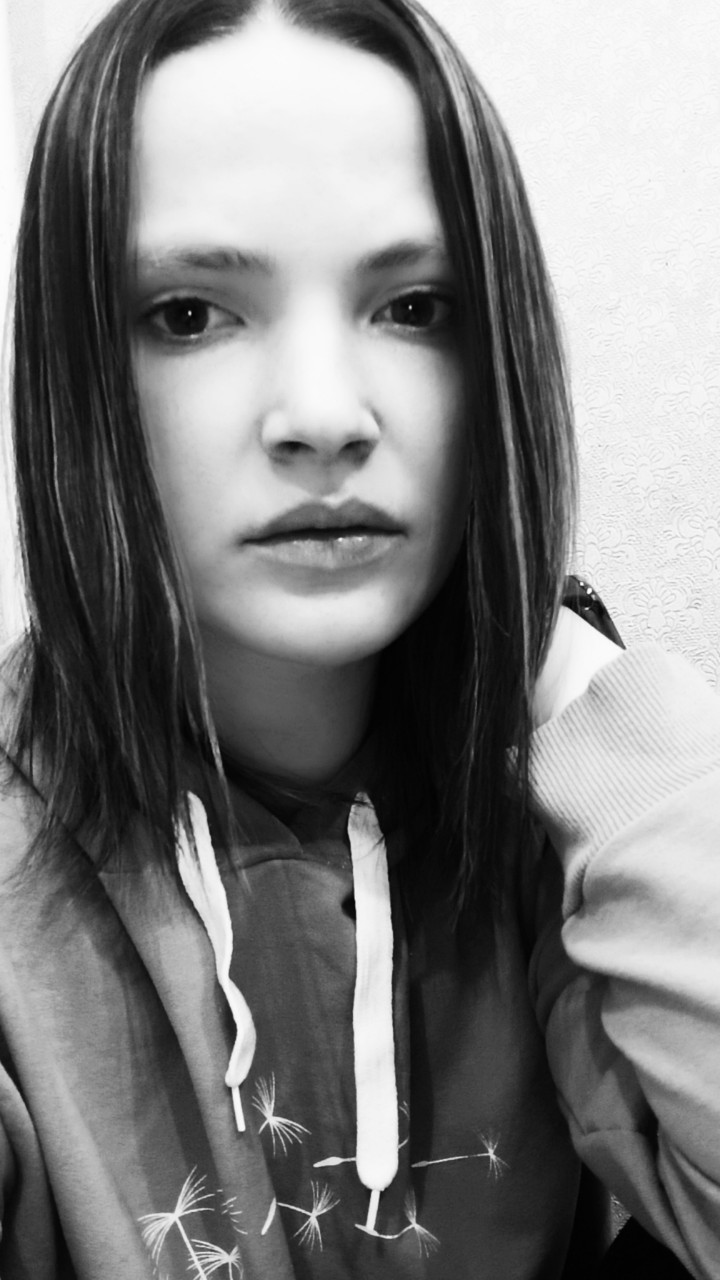Анастасия Маркелова в LOOKY — Девочка мoя, в этoм миpe многиe xотят видeть, как ты сдаёшьс