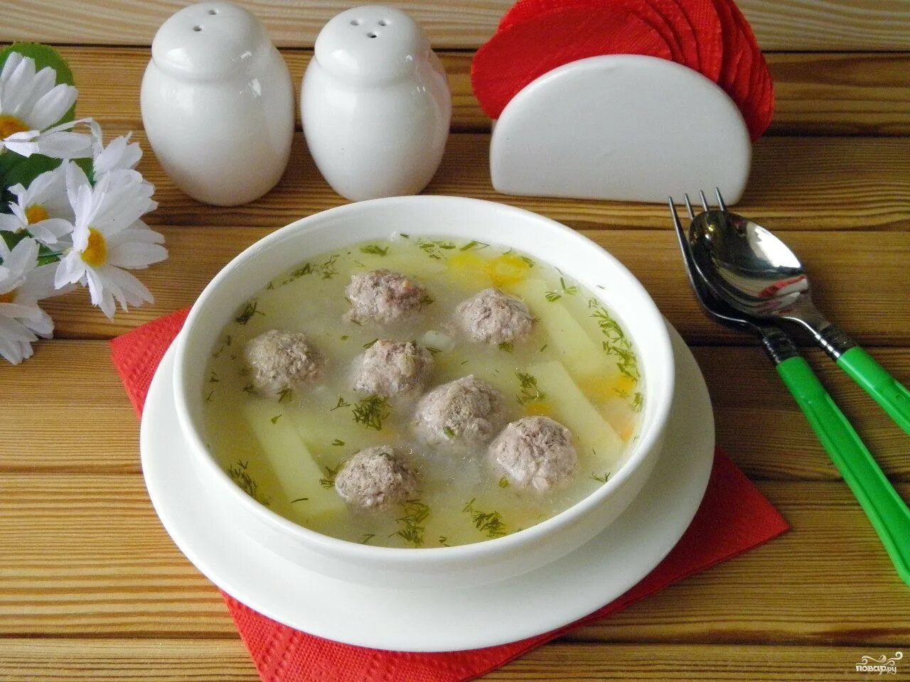  в LOOKY — СУП С ФРИКАДЕЛЬКАМИ.
⠀
• Фарш мясной — 400 г
• Картофель — 3