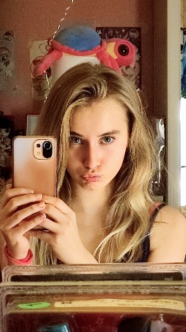 ZefirCheeks007 в LOOKY. #девушка,#селфи. [#фото](фото) #девуш...