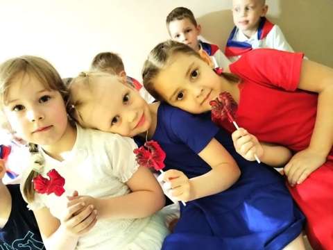 robert.olesya.renat.adriana в LOOKY. . 