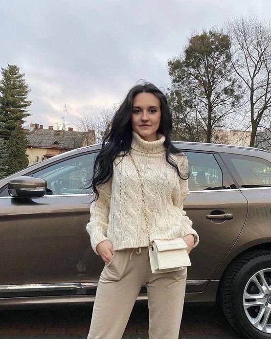 ursaeva944