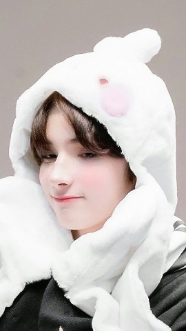 So_ChanBin в LOOKY. #回,#Кай,#Kai. #回 #Кай #Kai