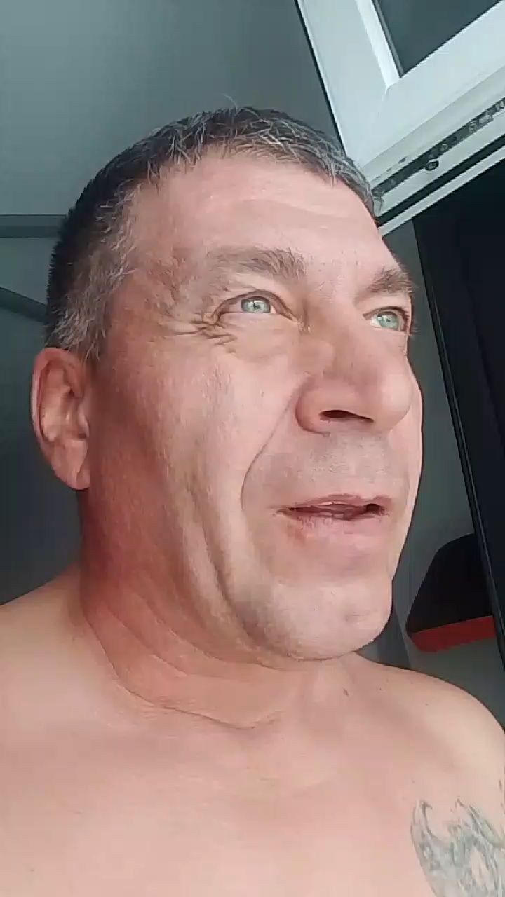 Alligator 76 в LOOKY. . Гадалка 😂
