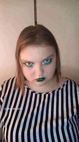Александра Астра в LOOKY. #мюзикл. [#Битлджус](Битлджус...