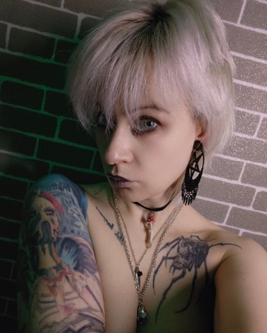 Minoru 666 в LOOKY. . Эстетика готики 🖤