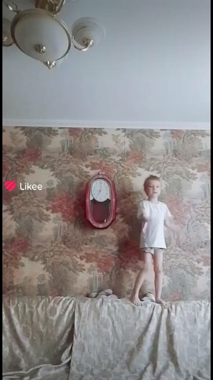 Looky_178715051703746 в LOOKY. . ЭАХАХАХХАХАХАЭАЭ