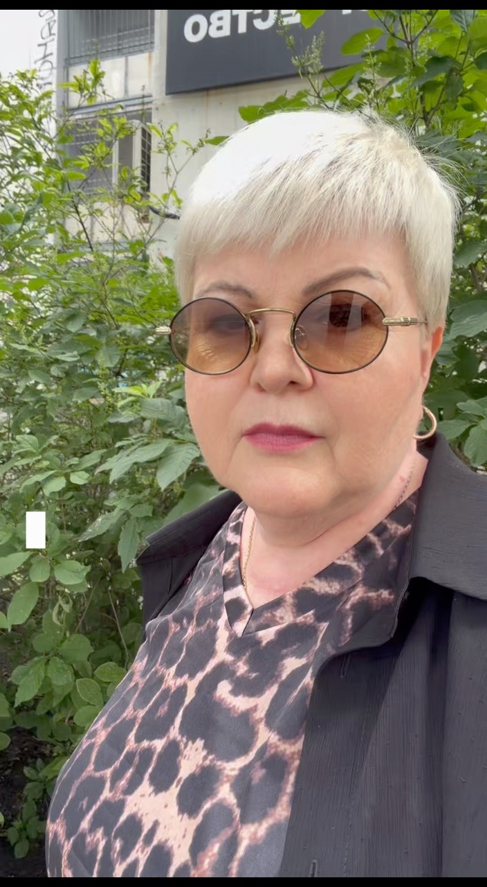 elena.status в LOOKY. . 