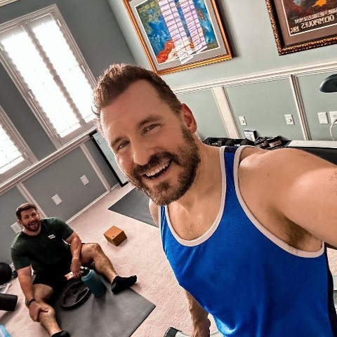 james_eric429 в LOOKY. . It gymnast time.. Lo...