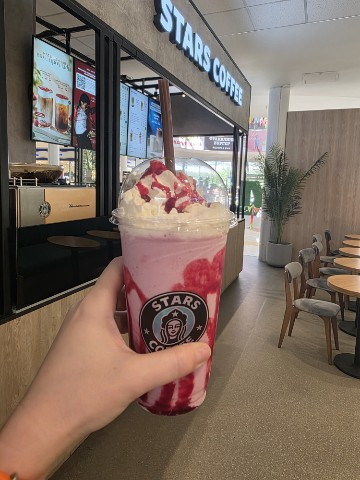 helga_keksik в LOOKY. . Любимый @starscoffee...
