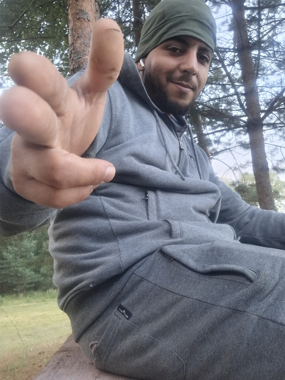  в LOOKY — No nxme