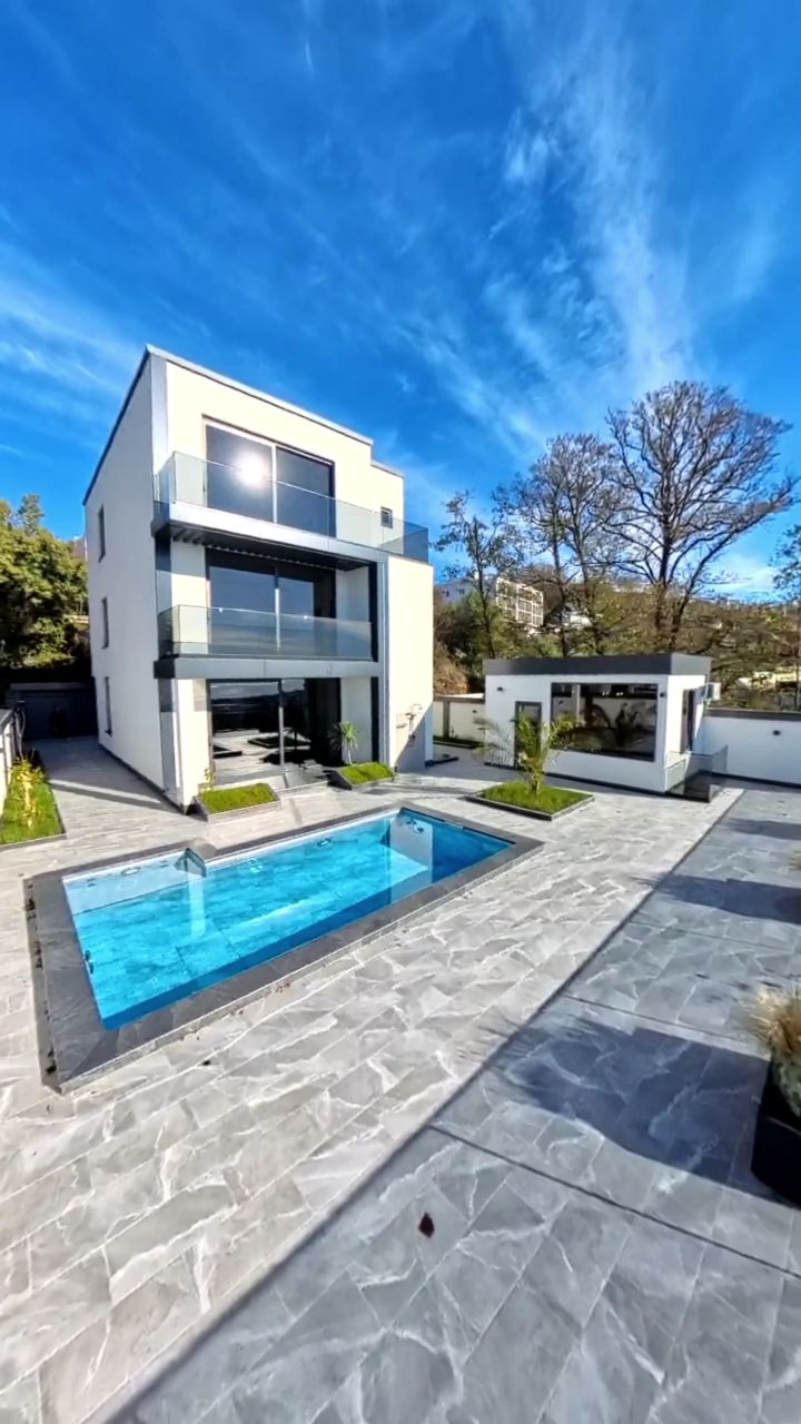 real_estate_in_sochi1 в LOOKY. #домвсочи. Дом с видом на Сириу...
