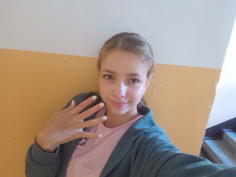 Настя в LOOKY. . Иду на озончик,  за ...