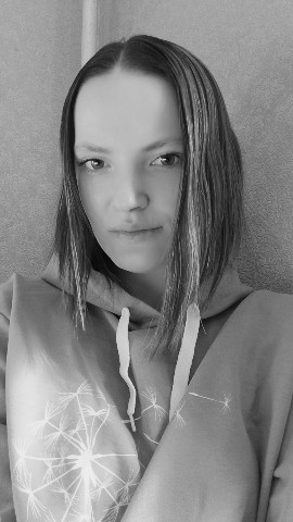 Анастасия Маркелова в LOOKY. . 🤍🖤