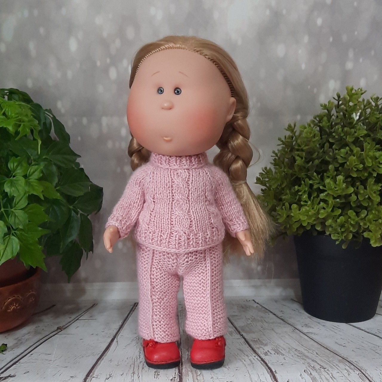 Всю жизнь играем в куклы в LOOKY — Одежда для кукол в наличии и под заказ