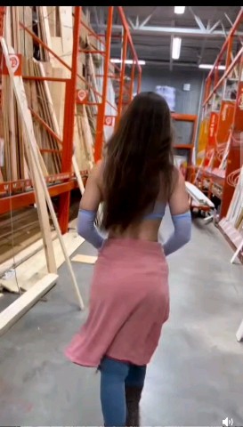 WowShorts в LOOKY. #reelsdance,#beautycreations,#heartshaker,#dancedance,#trendingdances,#moderndance,#beauty,#outfitidea,#trending. кому нужна помощь в ...