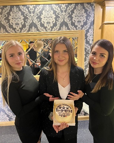 evgentaleks в LOOKY. #подруги,#рек. П- поддержка🖤
#подр...