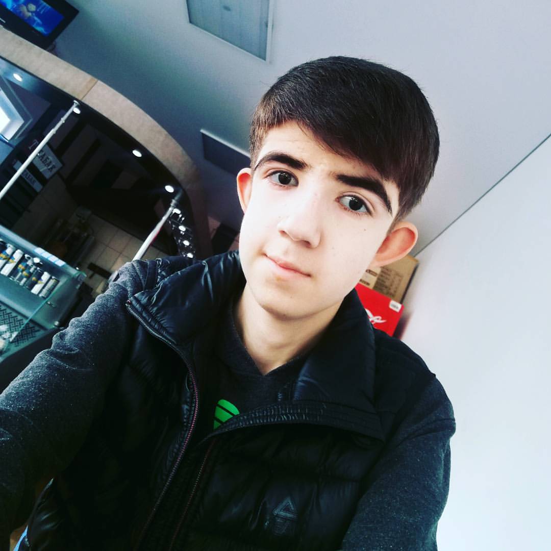 anar.mirzoev_ в LOOKY. . 